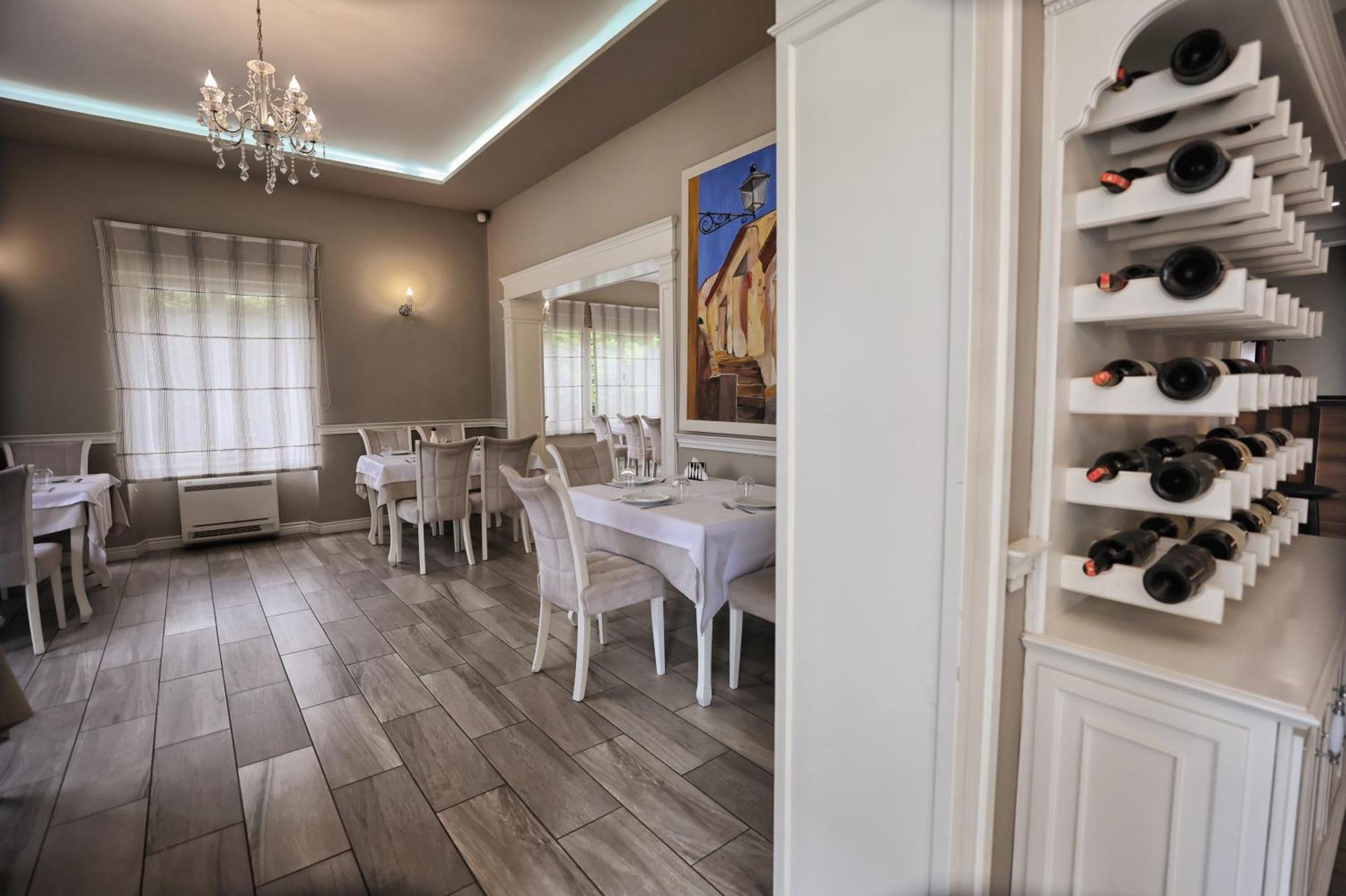 Vila Casablanca - Boutique Hotel & Restaurant Шкодер Экстерьер фото