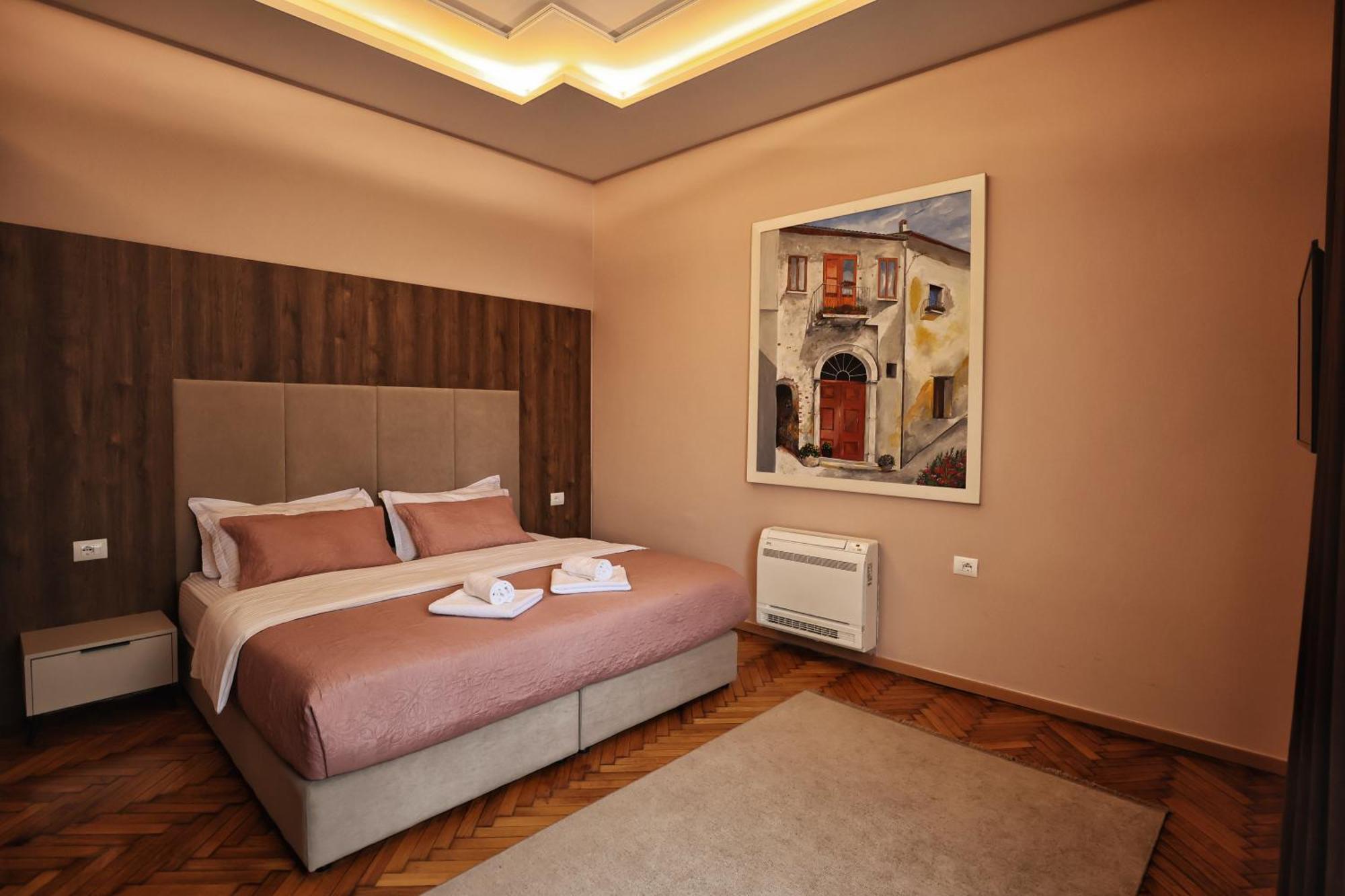 Vila Casablanca - Boutique Hotel & Restaurant Шкодер Экстерьер фото