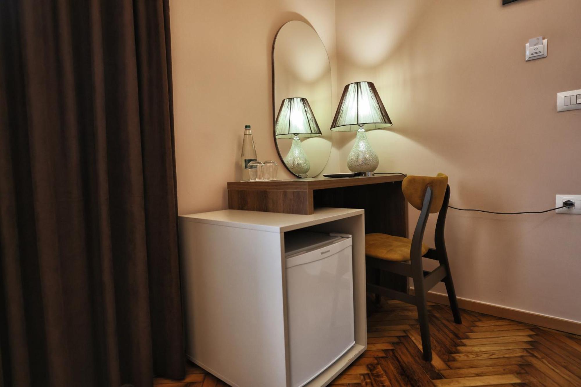 Vila Casablanca - Boutique Hotel & Restaurant Шкодер Экстерьер фото