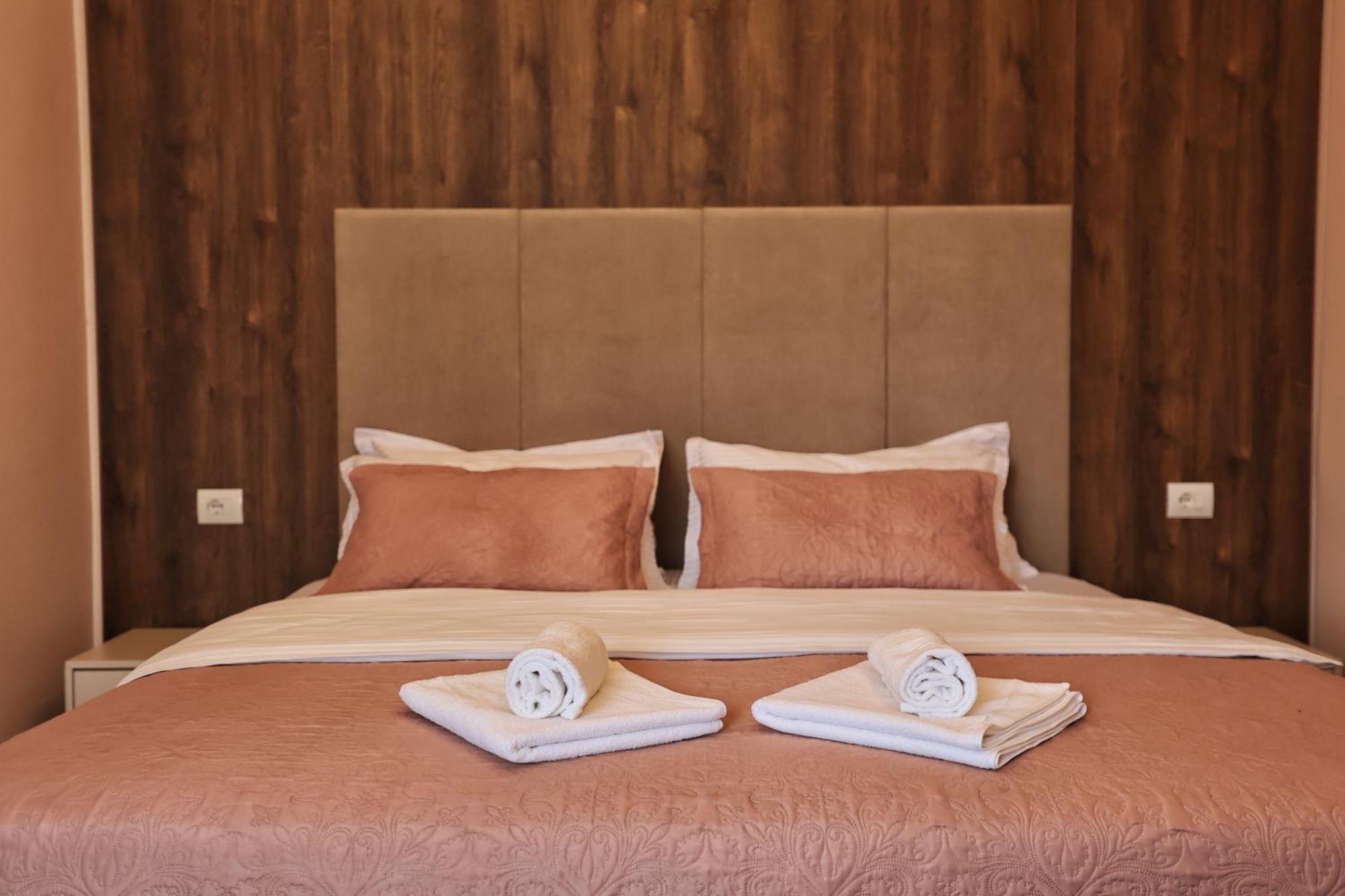 Vila Casablanca - Boutique Hotel & Restaurant Шкодер Экстерьер фото