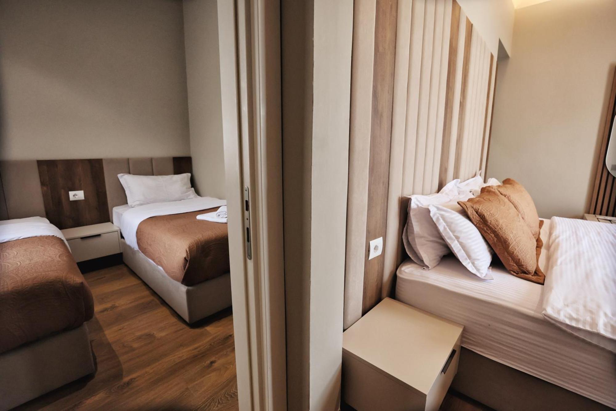 Vila Casablanca - Boutique Hotel & Restaurant Шкодер Экстерьер фото