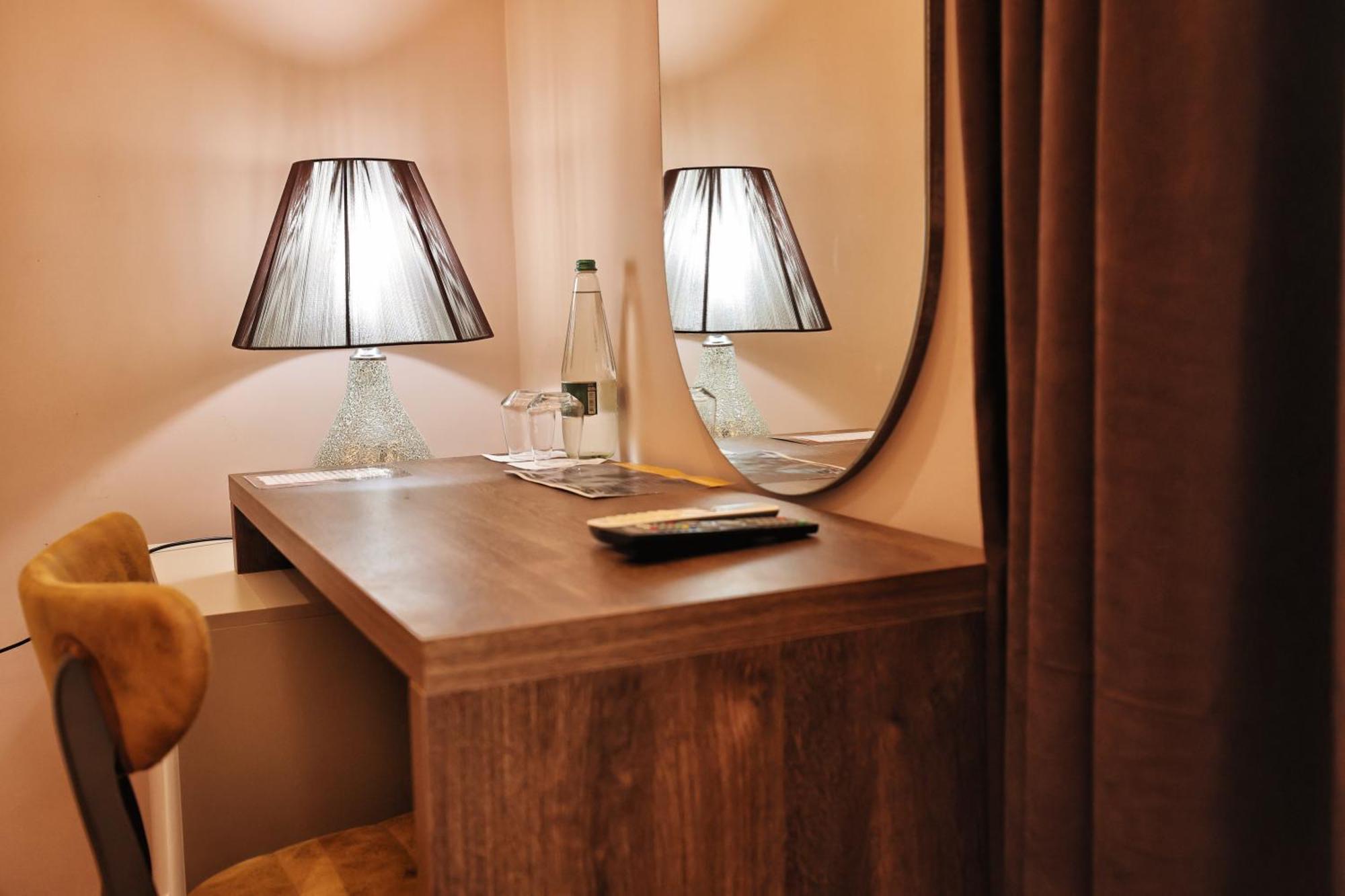 Vila Casablanca - Boutique Hotel & Restaurant Шкодер Экстерьер фото