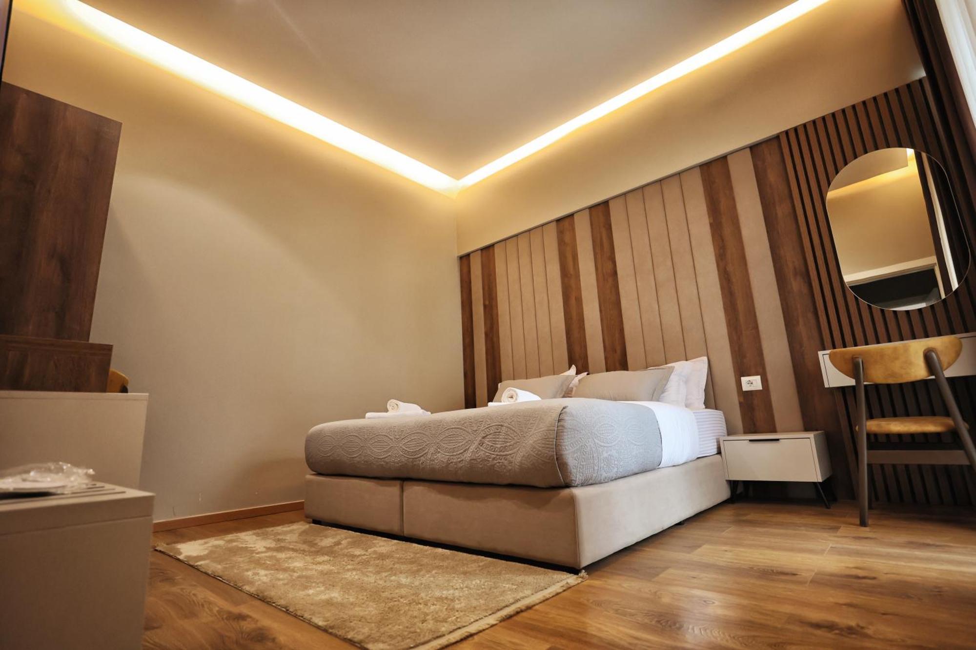 Vila Casablanca - Boutique Hotel & Restaurant Шкодер Экстерьер фото