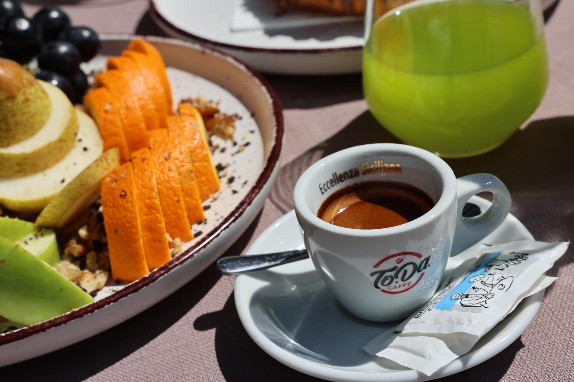 Vila Casablanca - Boutique Hotel & Restaurant Шкодер Экстерьер фото